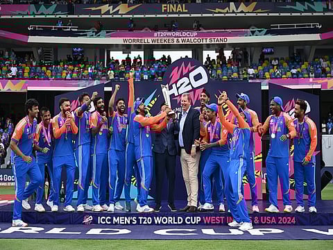 The open bus parade will be similar to the one hosted for the Dhoni-led World Cup winning team.