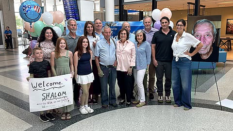 Holocaust survivor reunites with long-lost family after DNA test