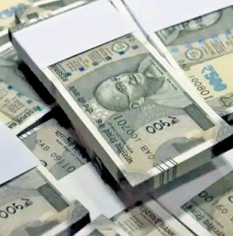 Government sets 4.9% deficit target on fiscal correction path