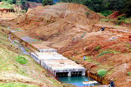 the Karnataka Government appealed to the Centre to grant the needed approval for the launch of the project, without any delay