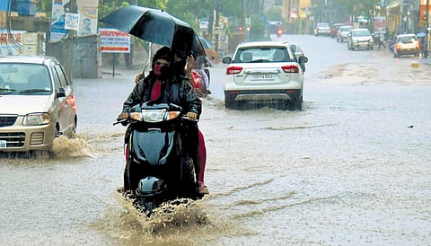 Due to incessant rainfall, the Belal tank in Bodhan town overflowed on 
Sunday morning in Nizamabad district