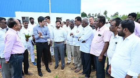 Collector Sumit Kumar visited the site to set up a tomato processing unit.