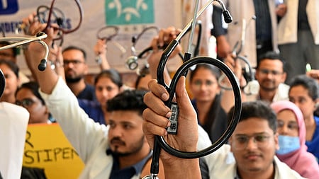 Man assaults doctors on duty in Delhi, arrested after making objectionable remarks about Kolkata-rape murder case