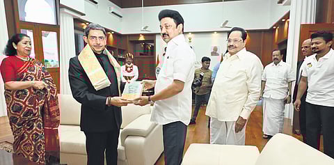 CM MK Stalin presenting ‘Swadeshi Steam’, a book on  freedom fighter VO Chidambaram Pillai to Governor RN Ravi 