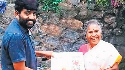 Writer Odiyan Lakshmanan and folksinger Nanjiyamma releasing the cover of the music album on World Tribal Day (August 9) 