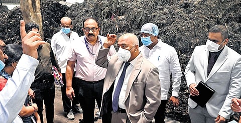 Upalokayukta Justice KN Phaneendra at the BBMP’s solid waste management plant in Banashankari on Saturday 