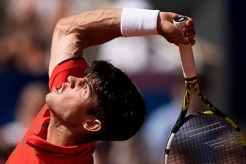 Carlos Alcaraz apologizes on social media for destroying racket