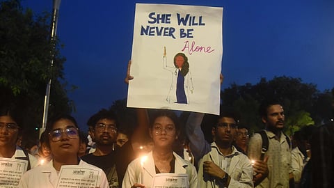 Doctors candles light protest march against the rape and murder of a postgraduate trainee doctor at Kolkata s RG Kar Hospital, in New Delhi India. 