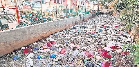  The tunnel of the Amayizhanchan Canal 