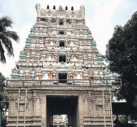 Chennai: Ancient Siva temple in a picturesque locale