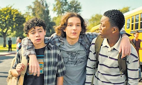 'Incoming' movie review: Regressively rowdy