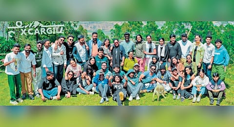 This travelling community explore the outdoor world through camping and trekking trips and even enables the chance to forge new friendships