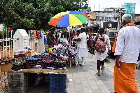 Street vendors fear eviction ahead of Thiruvallur statue silver jubilee 