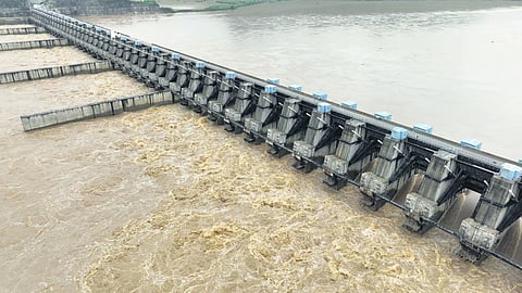 Flood alert sounded in Godavari districts