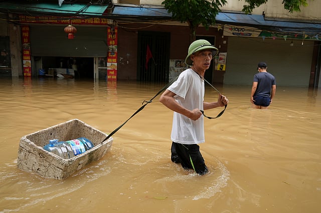 Vietnam typhoon, Yagi