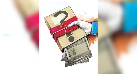 Hanumanthappa Hanchinamane, PDO of Channepura Grama Panchayat in Channagiri taluk of Davanagere District, was trapped by the Lokayukta police while accepting the bribe of Rs 2,000 