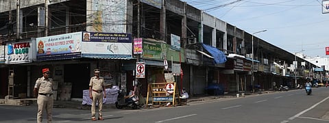 IN PICS | INDIA Bloc's dawn-to-dusk Bandh in Puducherry over rising power tariff
