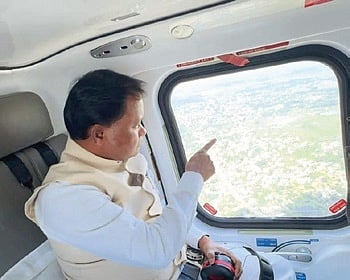 CM surveys Odisha flood damage, stresses on prompt relief