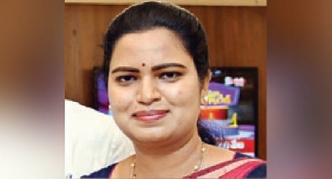  Former YSRC minister Vidadala Rajini