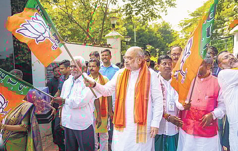Amit Shah flags off ‘Parivartan Yatra’ in Jharkhand’s Sahibganj district on Friday