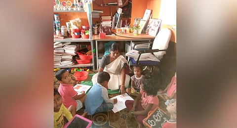 Urdu must for Anganwadi teachers: BJP slams government