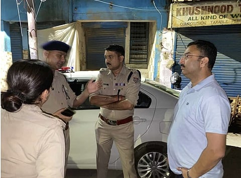 Senior Superintendent of Police Ajay Singh rushed to the scene, following his inspection, additional police personnel were deployed in the surrounding areas, including Reetha Mandi.