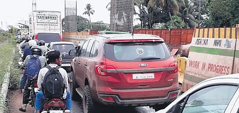 MLA Uma Thomas lashes out at KMRL over traffic congestion in Kochi due to metro phase-two works