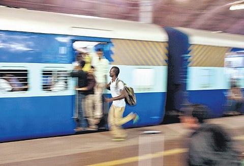 1st hydrogen train to start trial run in Dec