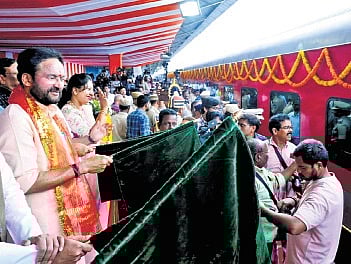 Union minister Kishan Reddy flags off Secunderabad - Vasco Da Gama Express 