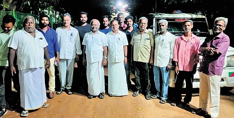 CITU Kancheepuram secretary E Muthukumar and general secretary A Soundararajan along with other members after their release on Thursday evening