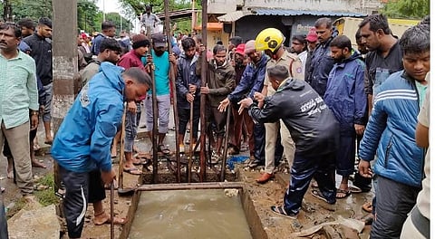 Rescue operation to trace the body of Vedant in Haveri on Thursday