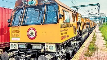 The 96-stone rail grinding machine at work