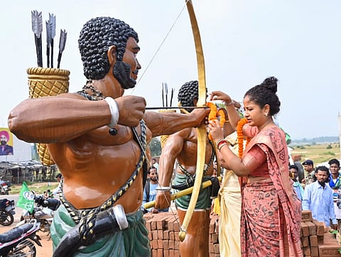 JMM leader and candidate Kalpana Soren during her campaign for Jharkhand Assembly elections, in Giridih district, Jharkhand, Monday, Oct. 21, 2024. 