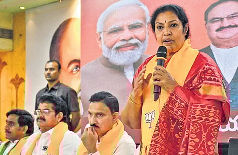 BJP State President &  MP Daggubati Purandeswari at the Sangatan Parva State workshop.