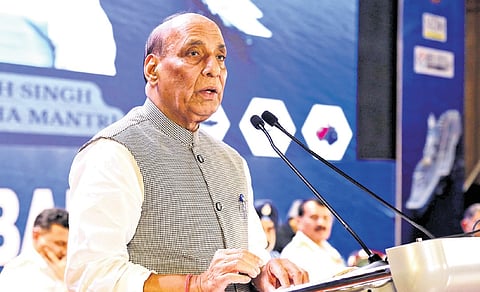 Defence minister Rajnath Singh speaks at the ‘Swavlamban’ seminar.