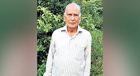 Grandfather of five, 82-yr-old completes Master’s degree, has PhD plans