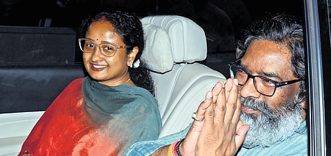 Jharkhand CM Hemant Soren and wife Kalpana Soren in Ranchi