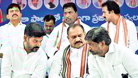 Chief Minister A Revanth Reddy and Deputy Chief Mallu Bhatti Vikramarka interact during a meeting on caste census at the Gandhi Bhavan in Hyderabad.