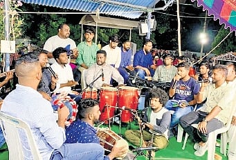 Sanjeev Sanju realised that bhajana (devotional songs) was as important as carols. 