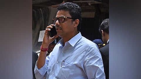  FIR against Shiv Sena UBT candidate Sunil Raut for comments against Sena's woman candidate