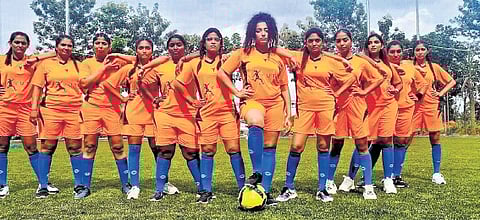 A still from the film 'Dude'