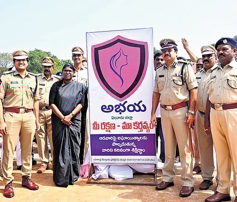 Eluru DIG GVG Ashok Kumar at the launch of Abhaya App 