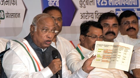 Congress President Mallikarjun Kharge addresses a press conference ahead of the Maharashtra Assembly elections, in Nagpur, Maharashtra, Saturday, Nov 9, 2024.