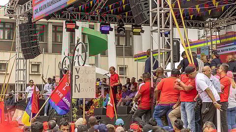 Former Prime Minister of Mauritius and candidate for Alliance du Changement party Navin Ramgoolam (C) delivers his remarks during a campaing rally in Port Louis on November 3, 2024