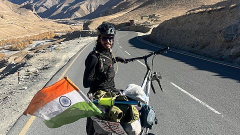 Saneed started his ride at 6 am each morning, covering an average of 40 kilometres daily.
