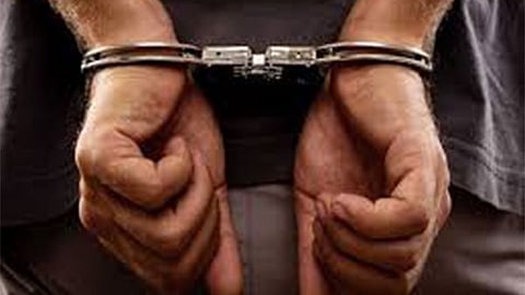 Shooters arrested for firing 16 bullets at Delhi petrol pump