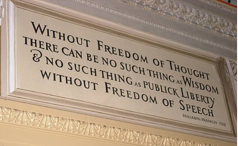 k_donovan11 - US Congressional Quote (Wikimedia Creative Commons)