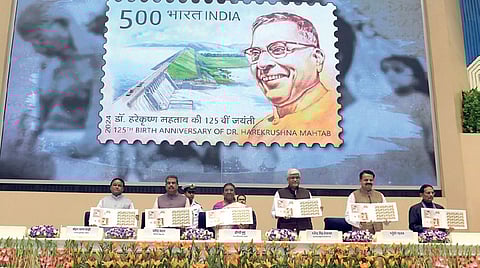 President Murmu and other dignitaries releasing a stamp in honour of Dr Mahtab 