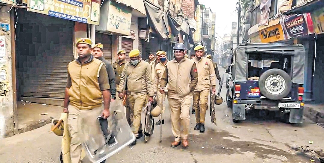 UP Police arrest 60-year-old pastor, son after Bajrang Dal workers protest outside church alleging forced conversion