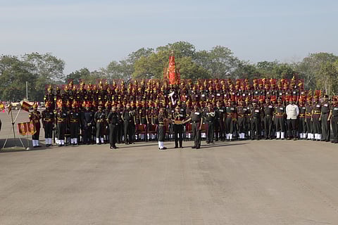 Army Chief presents President's colours to four mechanised infantry battalions
